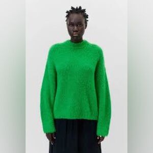 NWT H&M Vibrant Green Knit Top